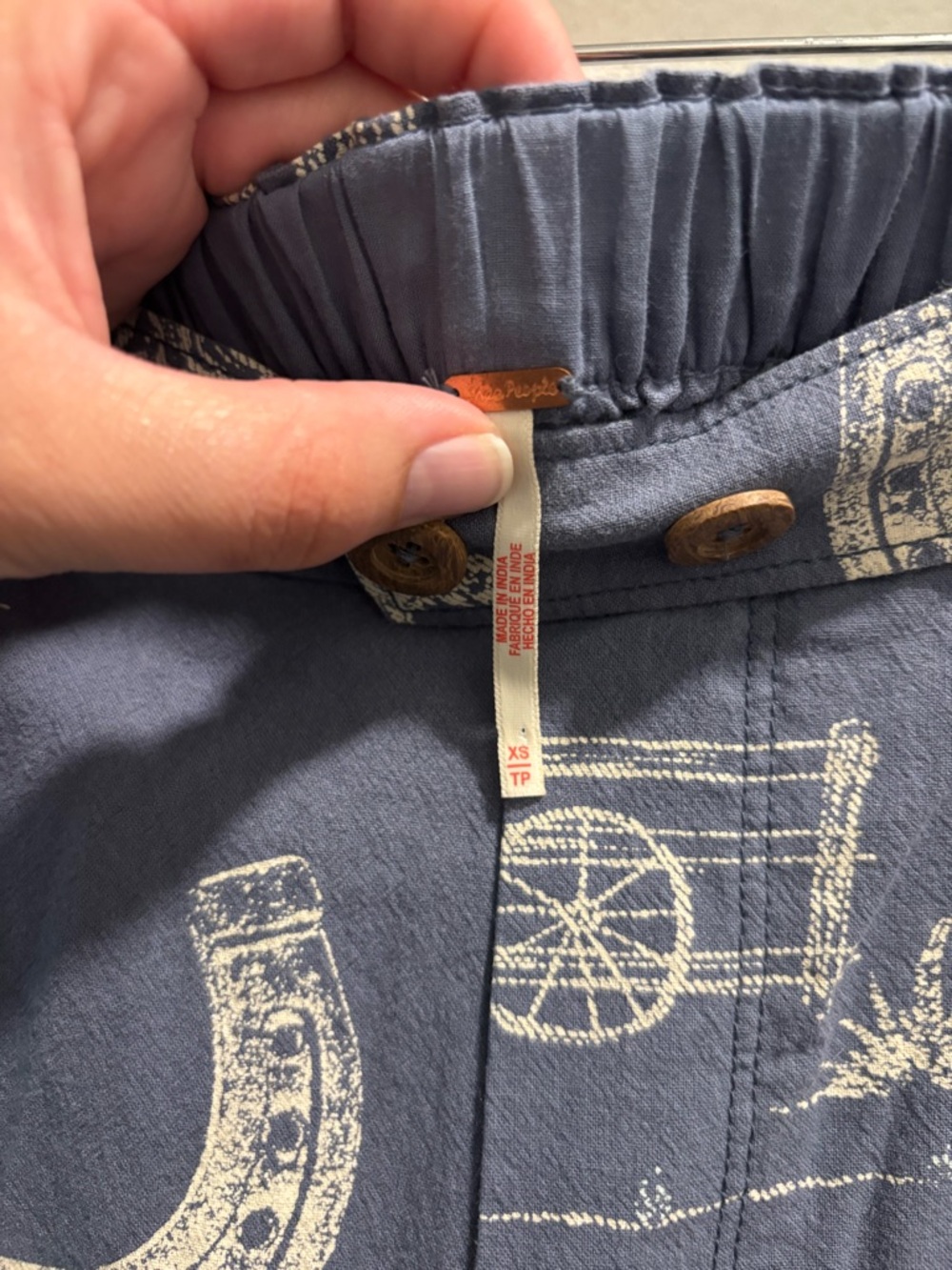 FREE PEOPLE SEASIDE PULL-ON PANTS - INDIGO COMBO/RODEO TIME, size XS - Picture 10 of 11